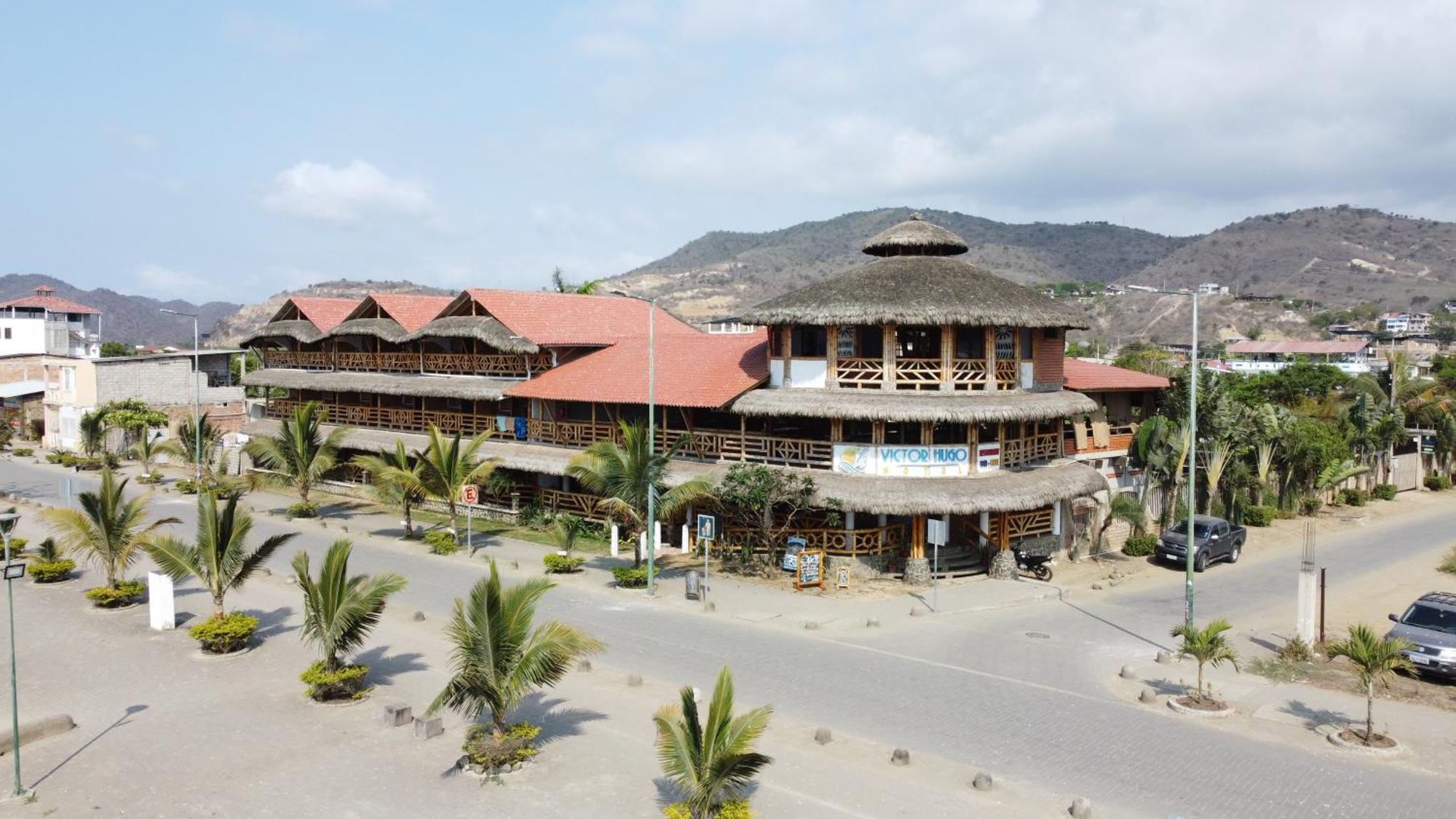 Victor Hugo Hotel Puerto López Extérieur photo